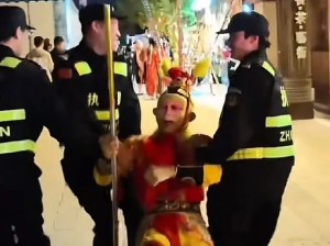 西游记之2024大闹景区哈哈哈不像演的