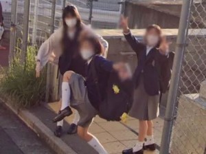 JK的活力啊！又香又可愛